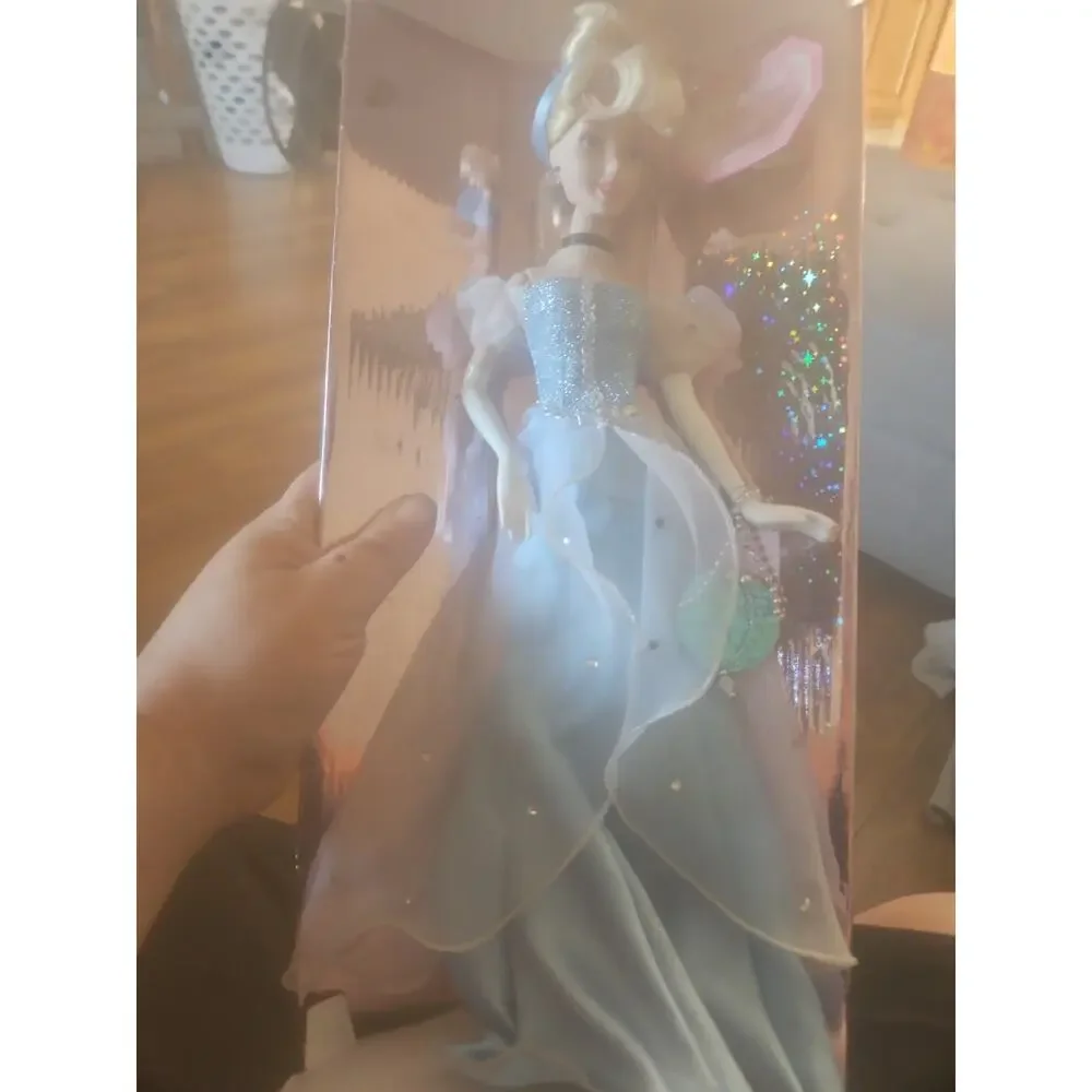 Disney Princess Cinderella Porcelain Doll – Brass Key Keepsakes Special Edition